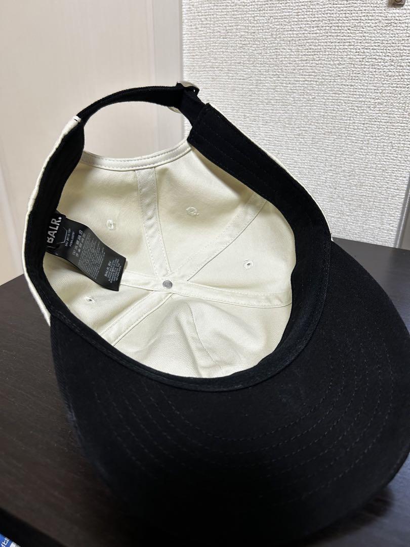 Balr. アイボリー ブラック キャップ
