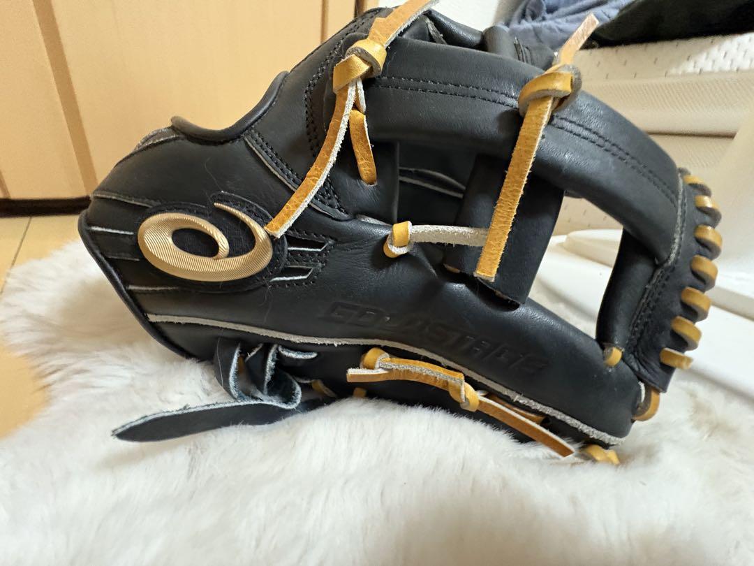 アシックスゴールドステージ内野用グローブ