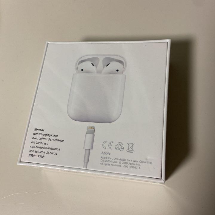 最新作得価 新品未使用 Apple AirPods 第二世代エアーポッズ イヤホン AePZt-m26470875064 激安大特価