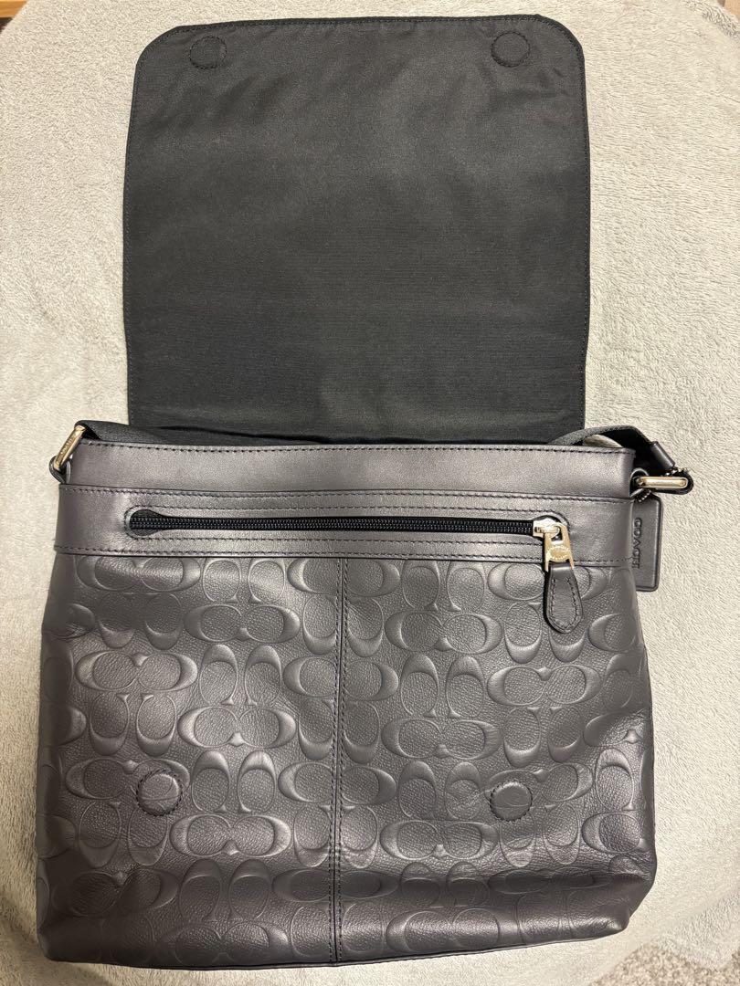 COACH ブラック 黒 レザー メッセンジャーバッグ