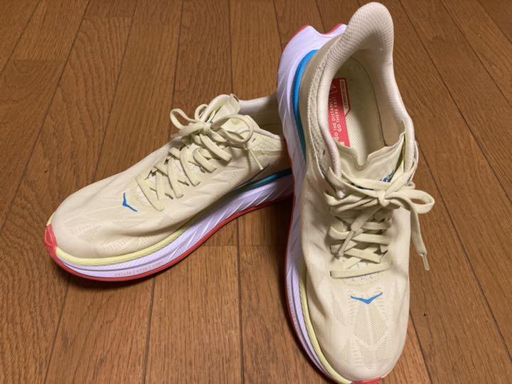 HOKA ONE ONE スニーカー