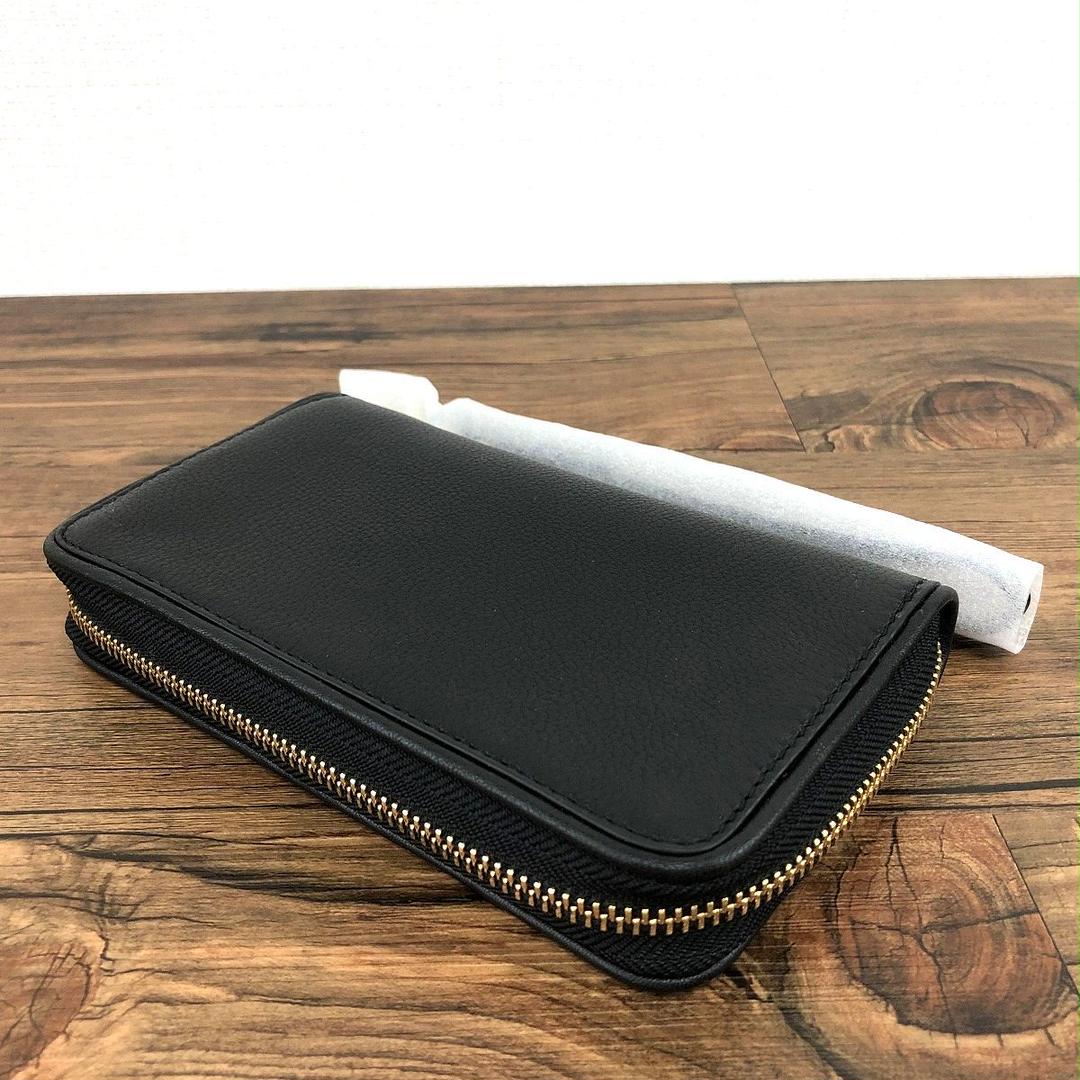 送料込み！ 未使用品 TORY BURCH ミディアムウォレット 449