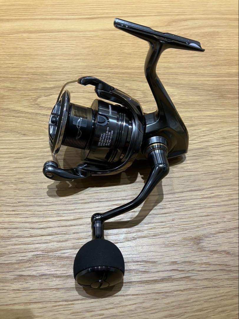 24 ツインパワー　c5000XG SHIMANO TWIN POWER リール