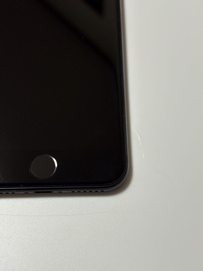 iPhone se2 128gb ブラック SIMフリー