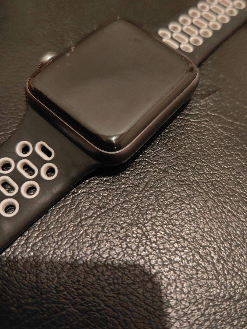Apple watch シリーズ2　42mm NIKEモデル