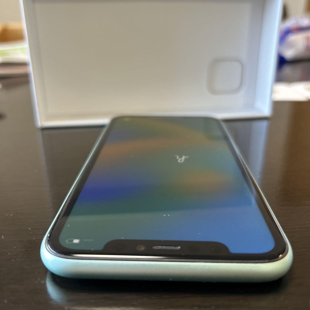 iPhone 11 グリーン 64 GB SIMフリー スマートフォン本体