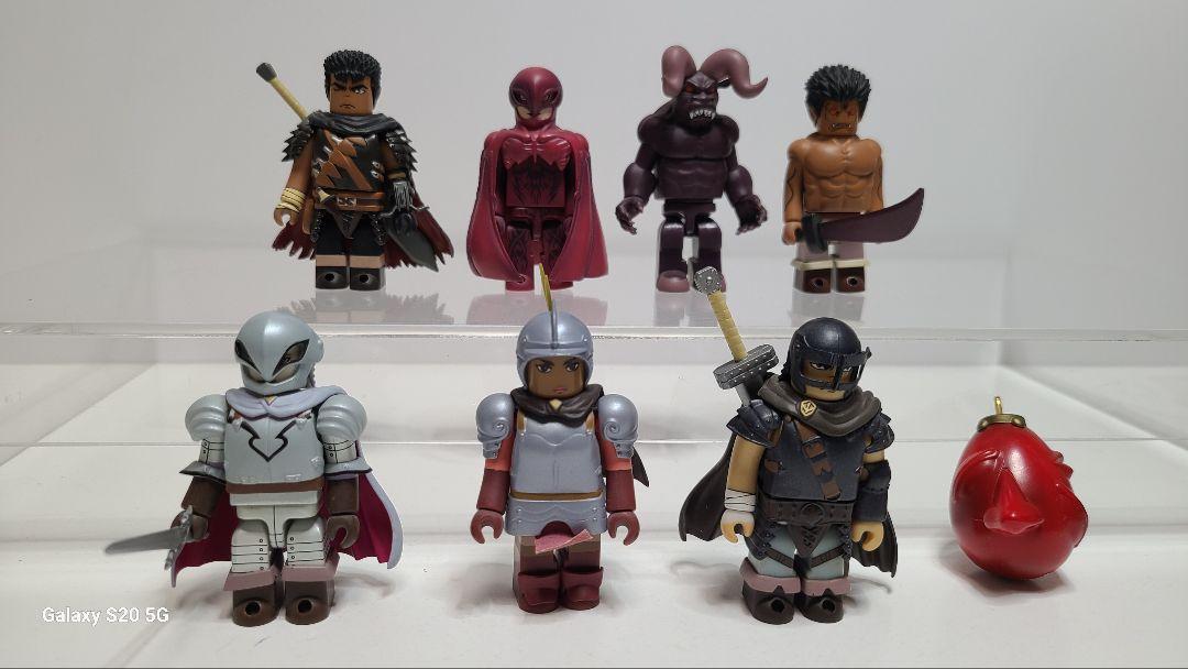 正規品　ベルセルクキューブリック　8体セット　開封品一部注意あり