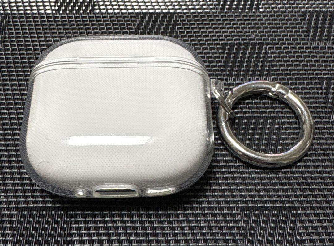 AirPods 4 ​​​​​​​アクティブノイズキャンセリング搭載