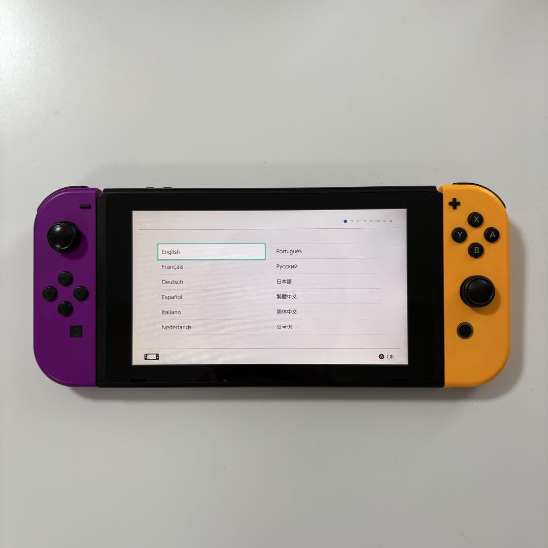 Nintendo Switch本体と純正Joy-Con、128GBのSDカード Nintendo Switch 本体+128G SDカード Joy-Con - メルカリ