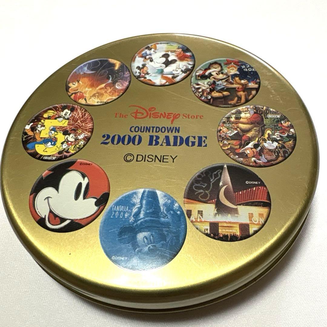 ディズニーストアー ミッキー 2000年 ミレニアム 缶バッチ