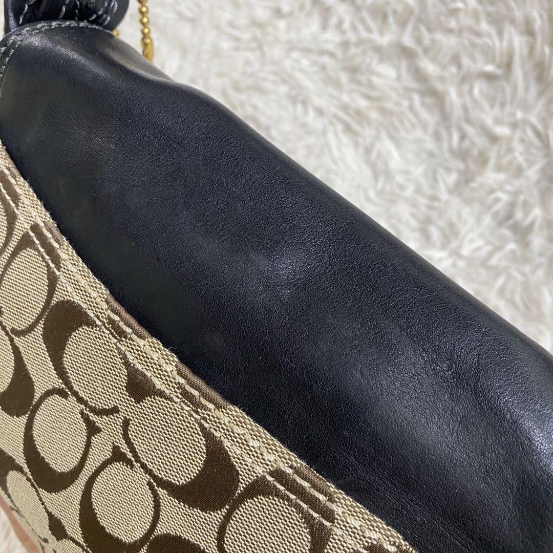 COACH コーチショルダーバッグ シグネチャー ロゴ型押し レザー