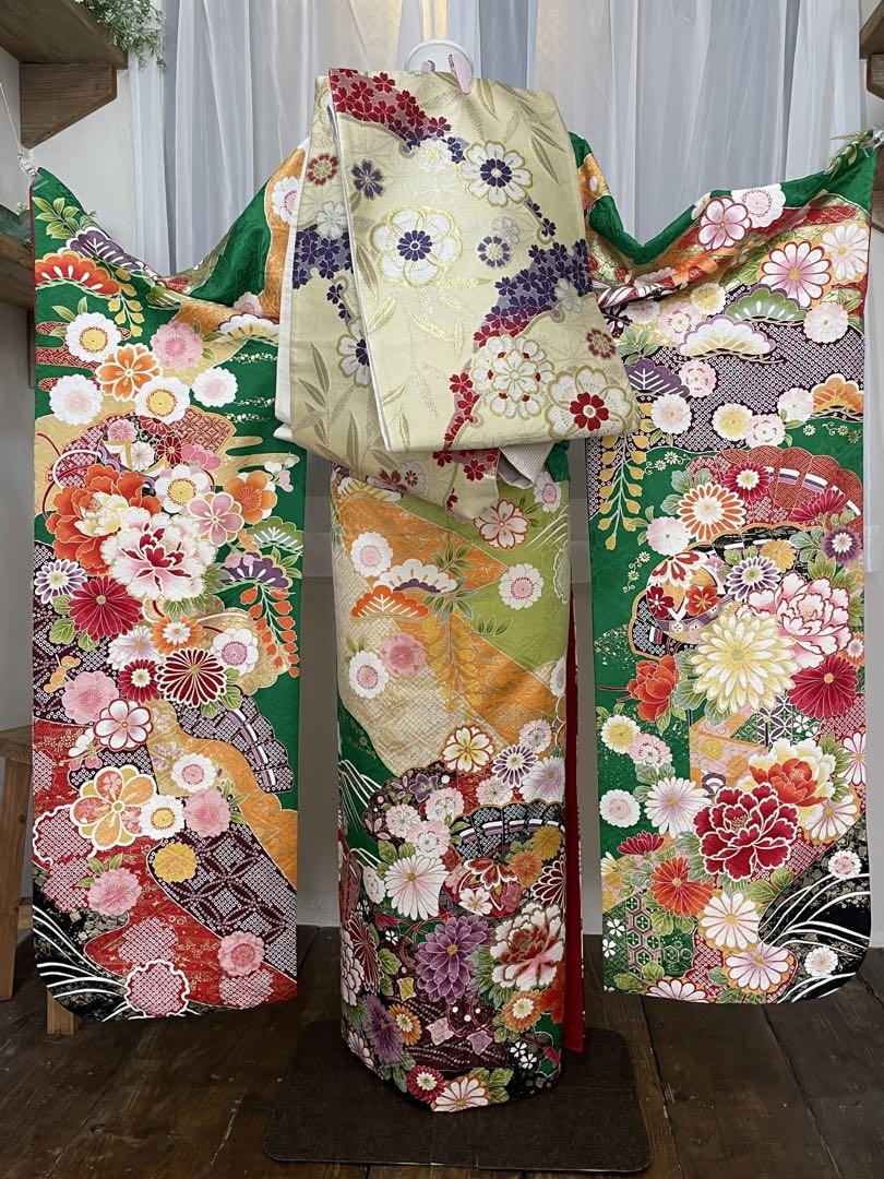 振袖フルセット　1104 正絹振袖　豪華文様織　金箔　花柄　緑