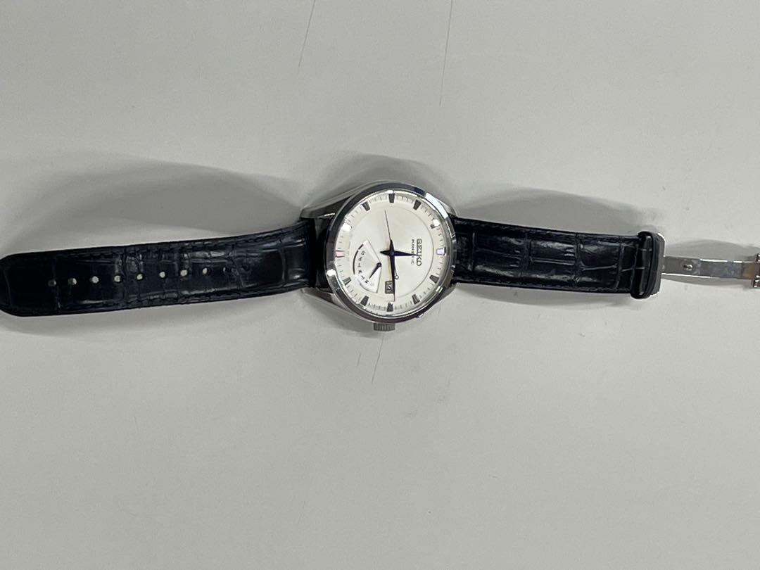 SEIKO Kinetic 時計 クリームホワイト　針　ブルー