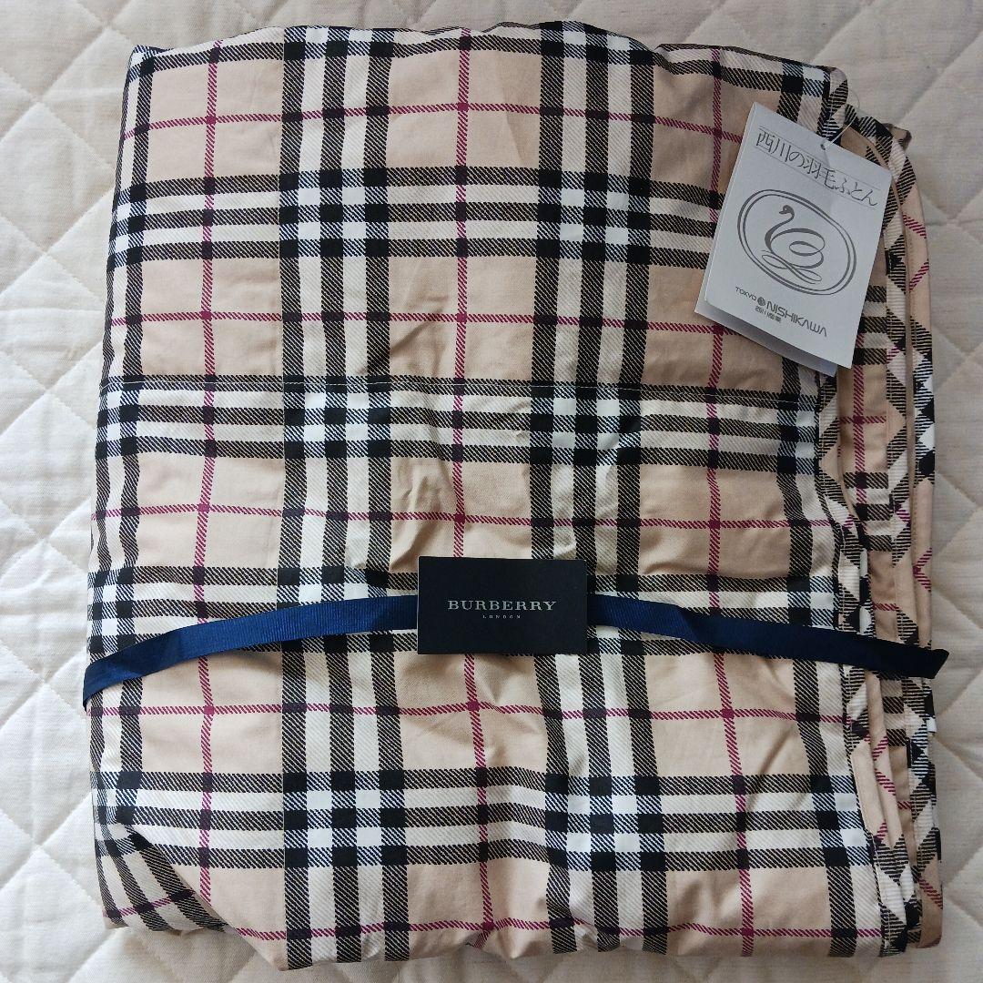 BURBERRY 　羽毛　ひざ掛け