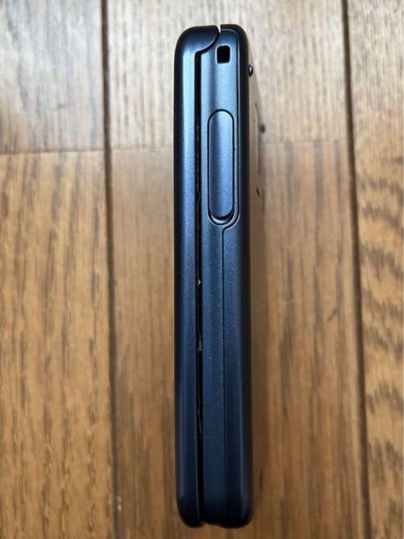 docomo らくらくホン F-01M ネイビー ガラケー 富士通（らくらく
