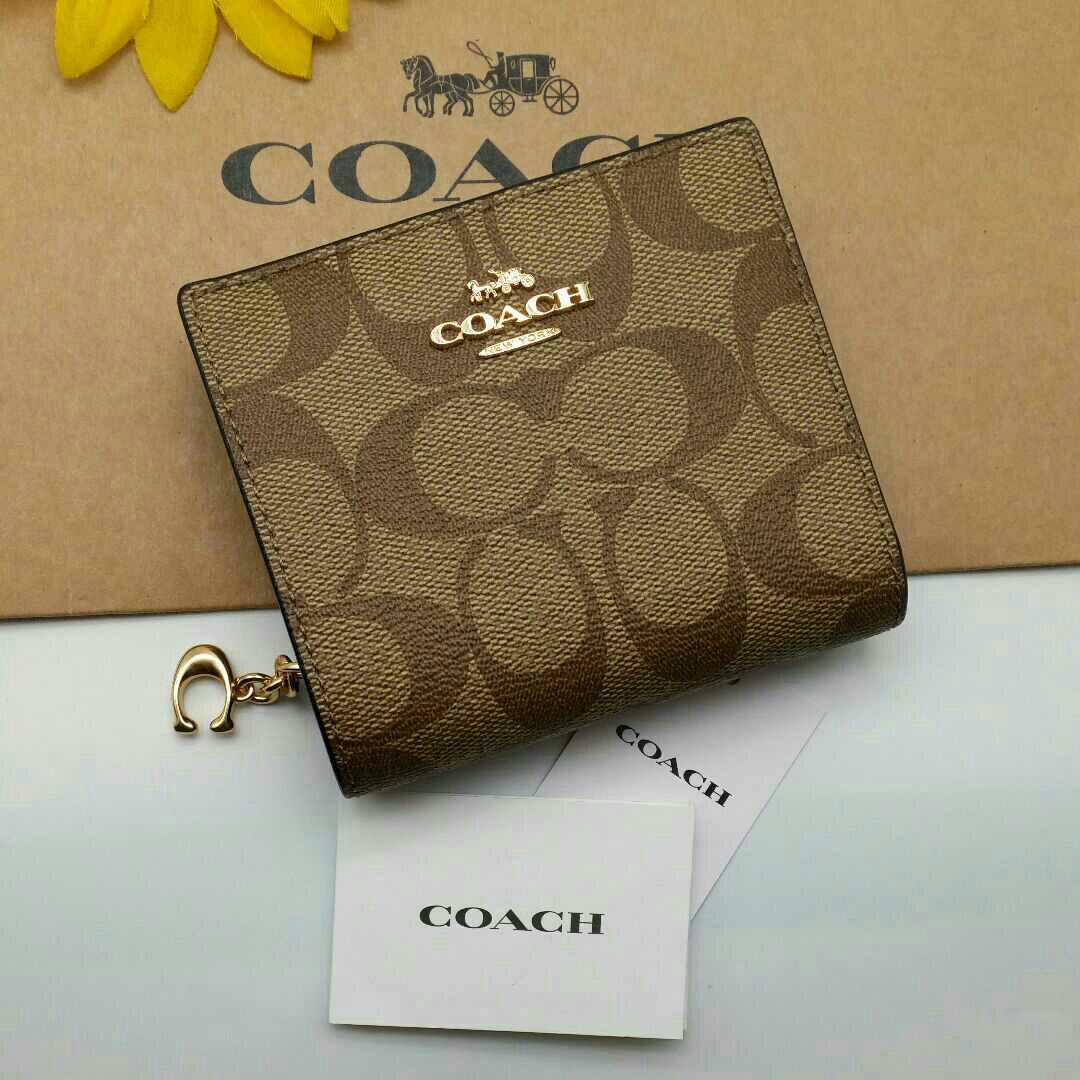 超最新作‼︎新品 COACH コーチ 折り財布 ブラック スター