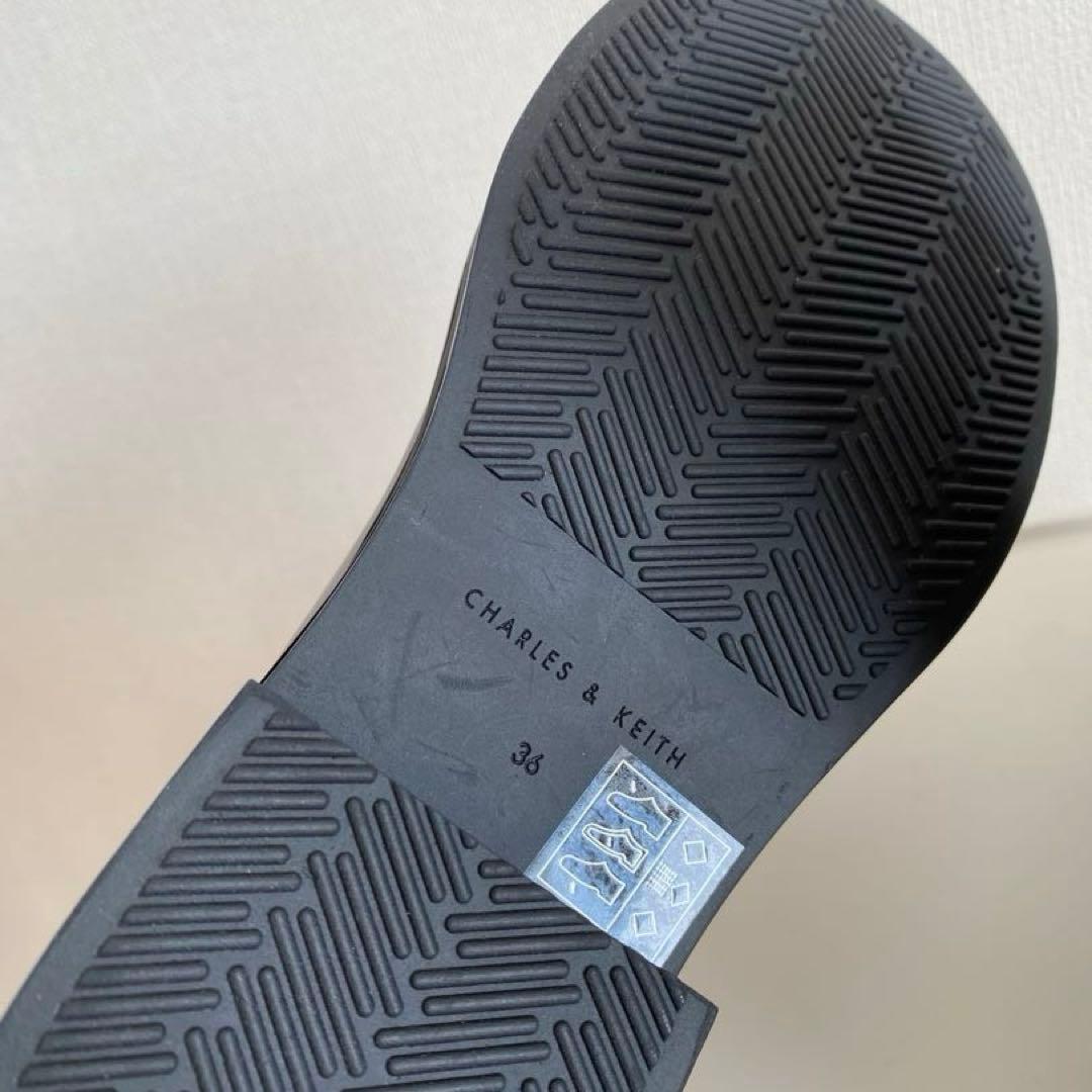 【新品】 Charles & Keith ブーツ 36 【新品】 Charles & Keith ブーツ 36