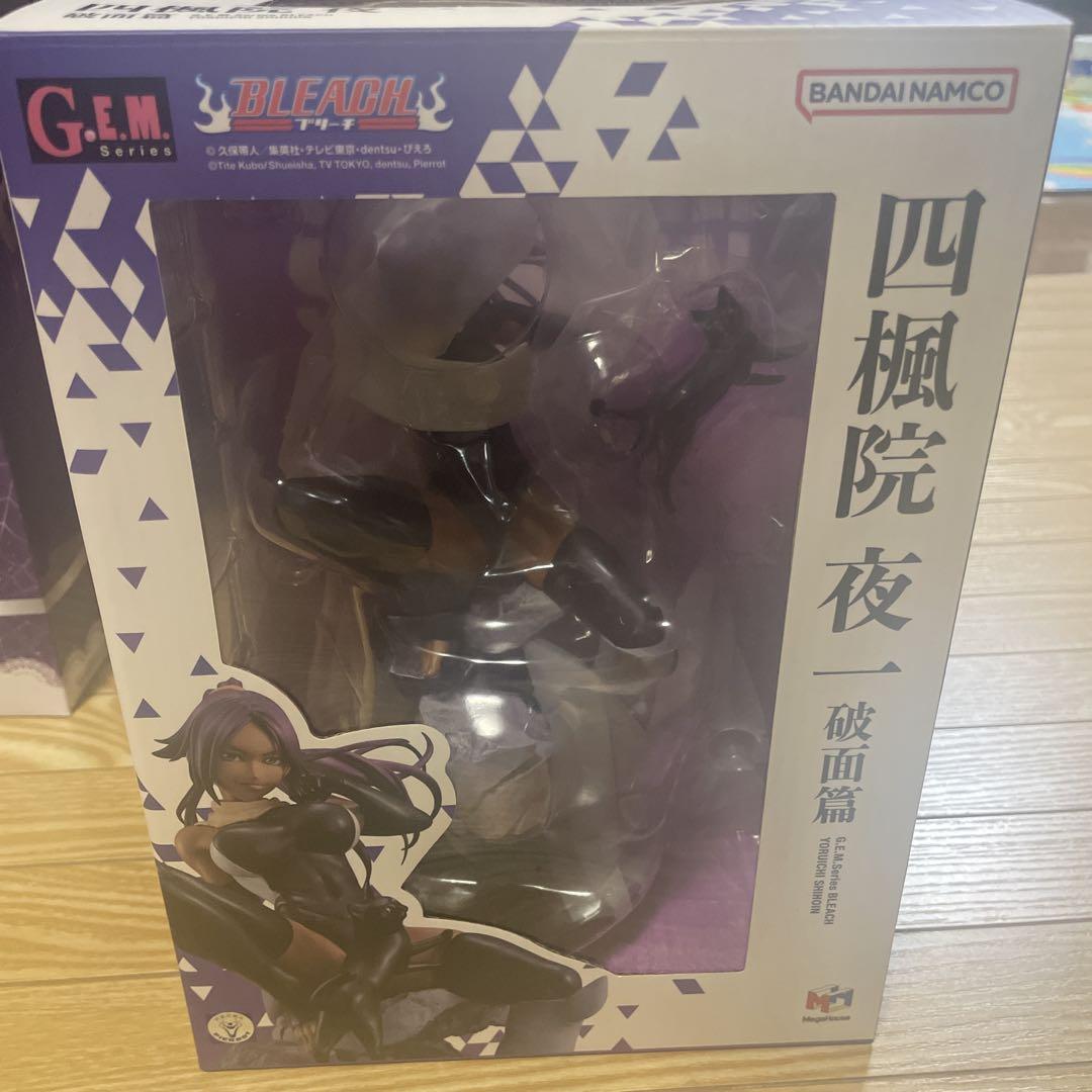 メガハウス　BLEACH 四楓院夜一　破面