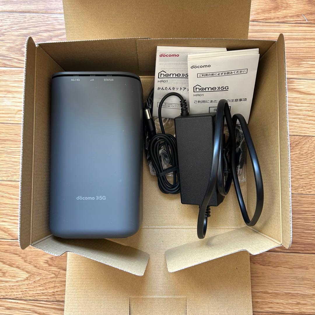 定番人気! ドコモ ホーム5G HR01 Wifiルーター PC周辺機器
