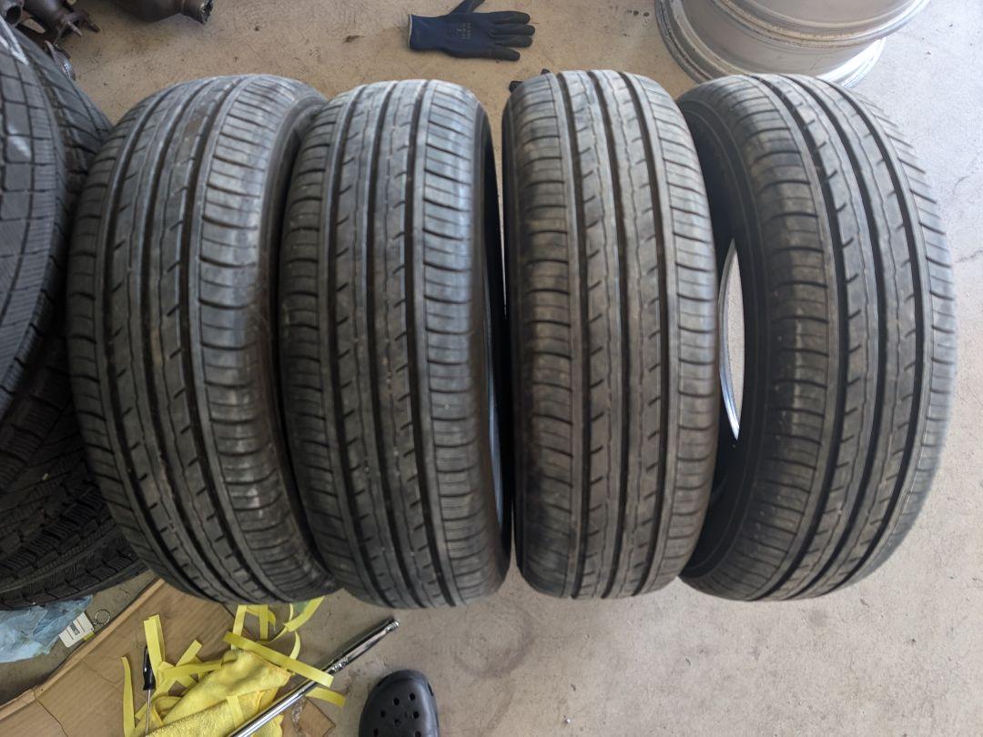185/65R15 YOKOHAMA BluEarth-Es 4本セット