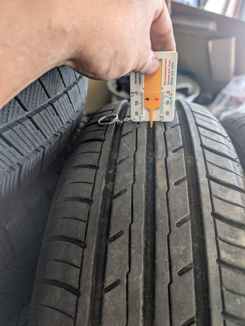185/65R15 YOKOHAMA BluEarth-Es 4本セット