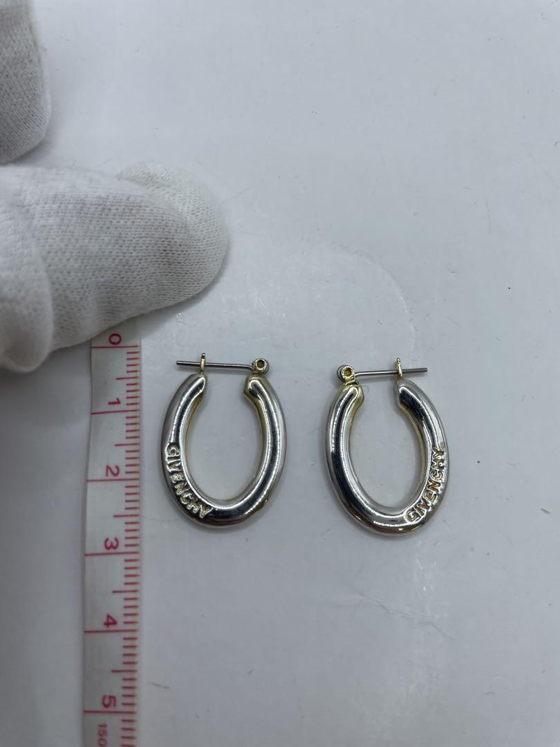 GIVENCHY★フープ・ピアス NEW☆GIVENCHY♡クリスタル・フープピアス