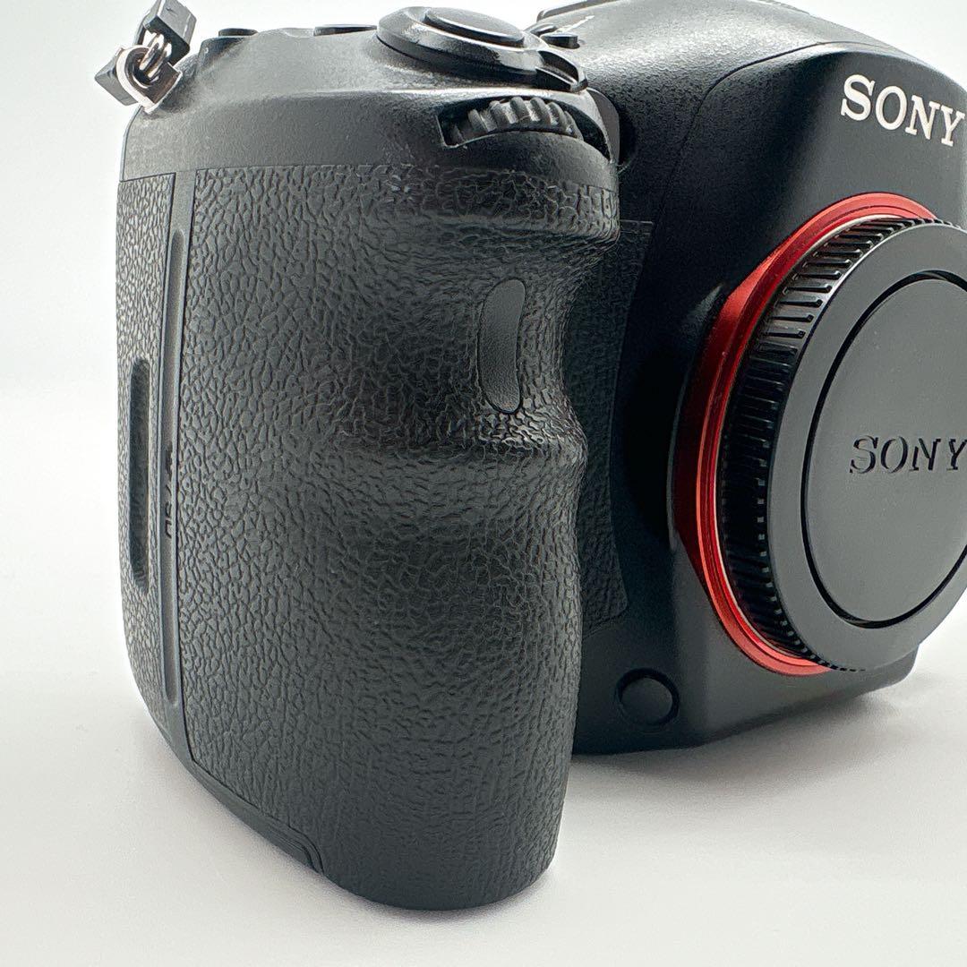 ✨特別価格✨ ソニー α99 SLT-A99V デジタル一眼レフカメラ ボディー