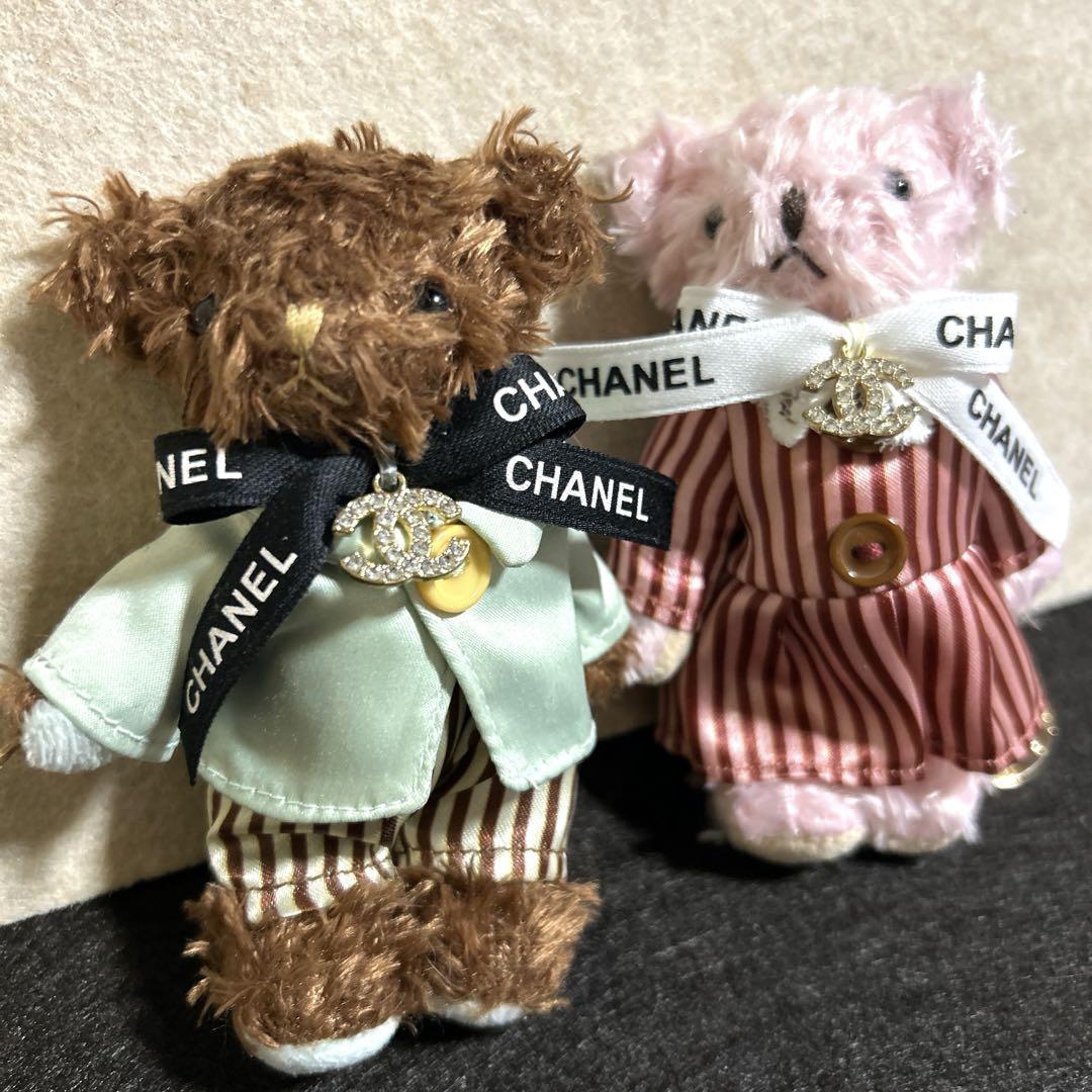 ♡手つなぎクマ2体セット♡ CHANEL ヴィンテージボタン