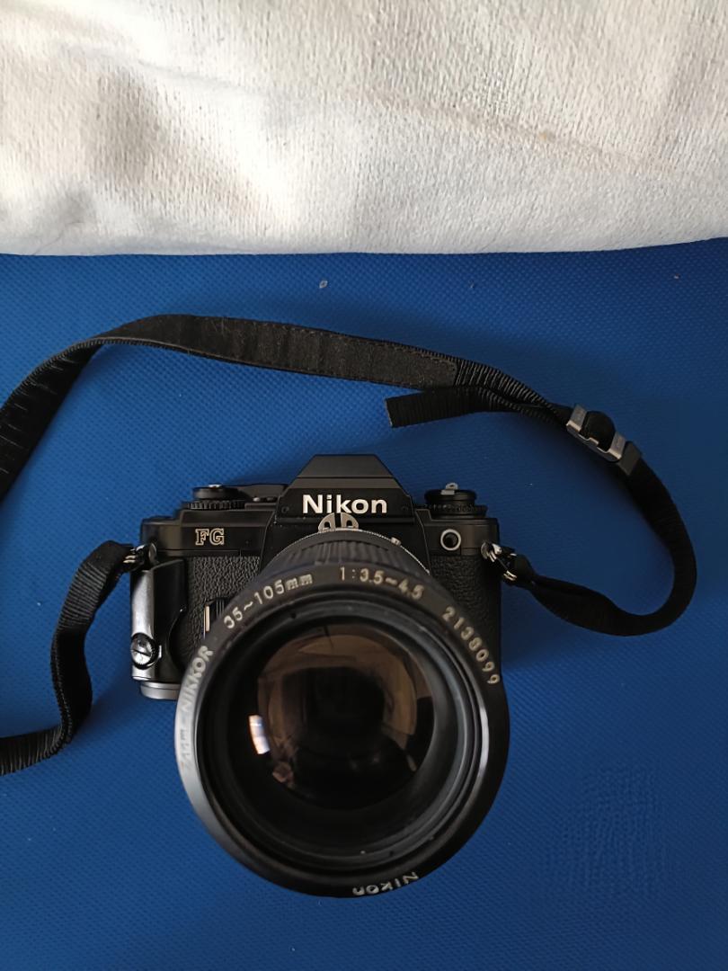 82年の名機 美品! Nikon FG Zoom-NIKKOR 35-105mm