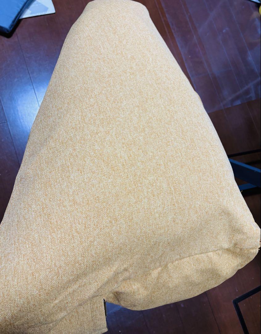 無印良品　空気でできたソファ　イエロー