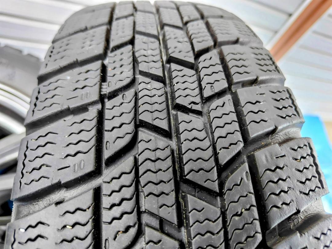 スタッドレスタイヤ・アルミホイール２本セット、155/65R13【その１】