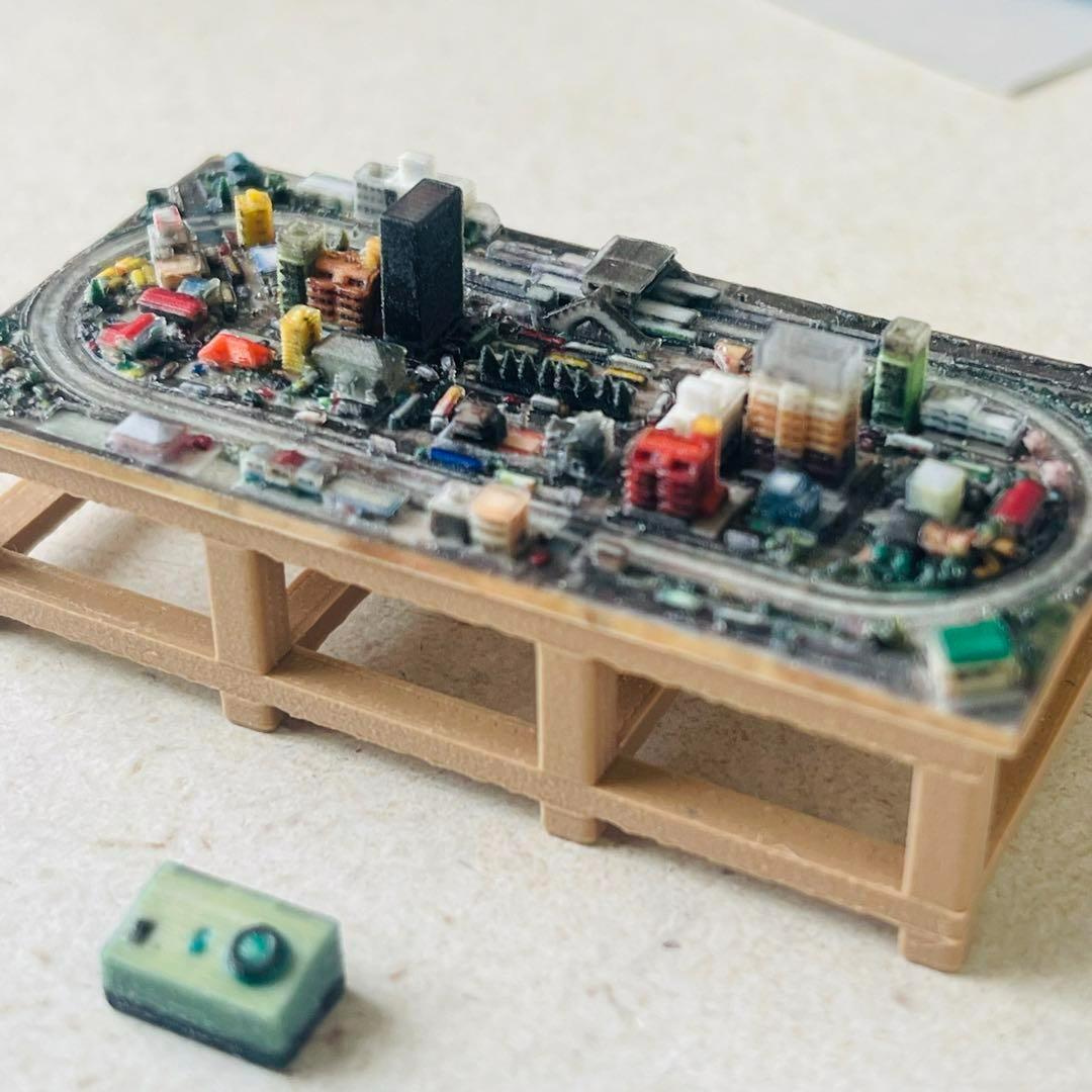 1/64 フィギュアが遊ぶ　鉄道模型　ジオラマ　レイアウト　ミニチュア