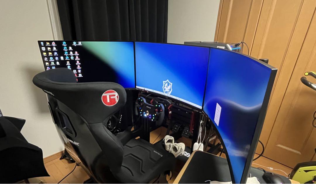 AOC曲面ゲーミングモニターC32G2E/11（31.5インチ、165Hz）3枚