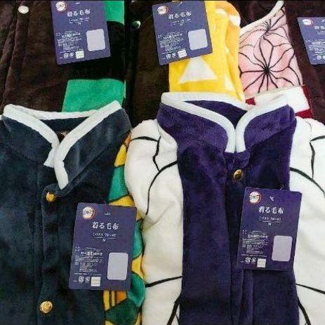 品質一番の しのぶ 義勇 善逸 禰豆子 炭治郎 着る毛布 鬼滅の刃 ５点 しまむら 布団 毛布 Csjla Pe