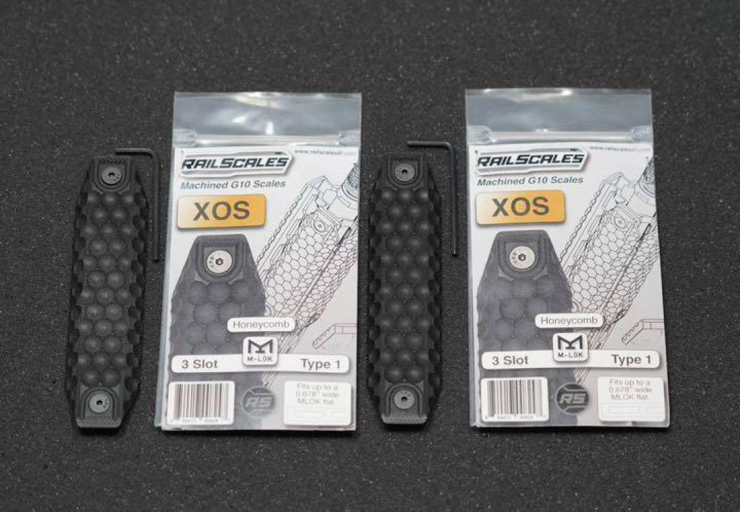 実物RailScales G10 XOS M-LOKパネル2枚