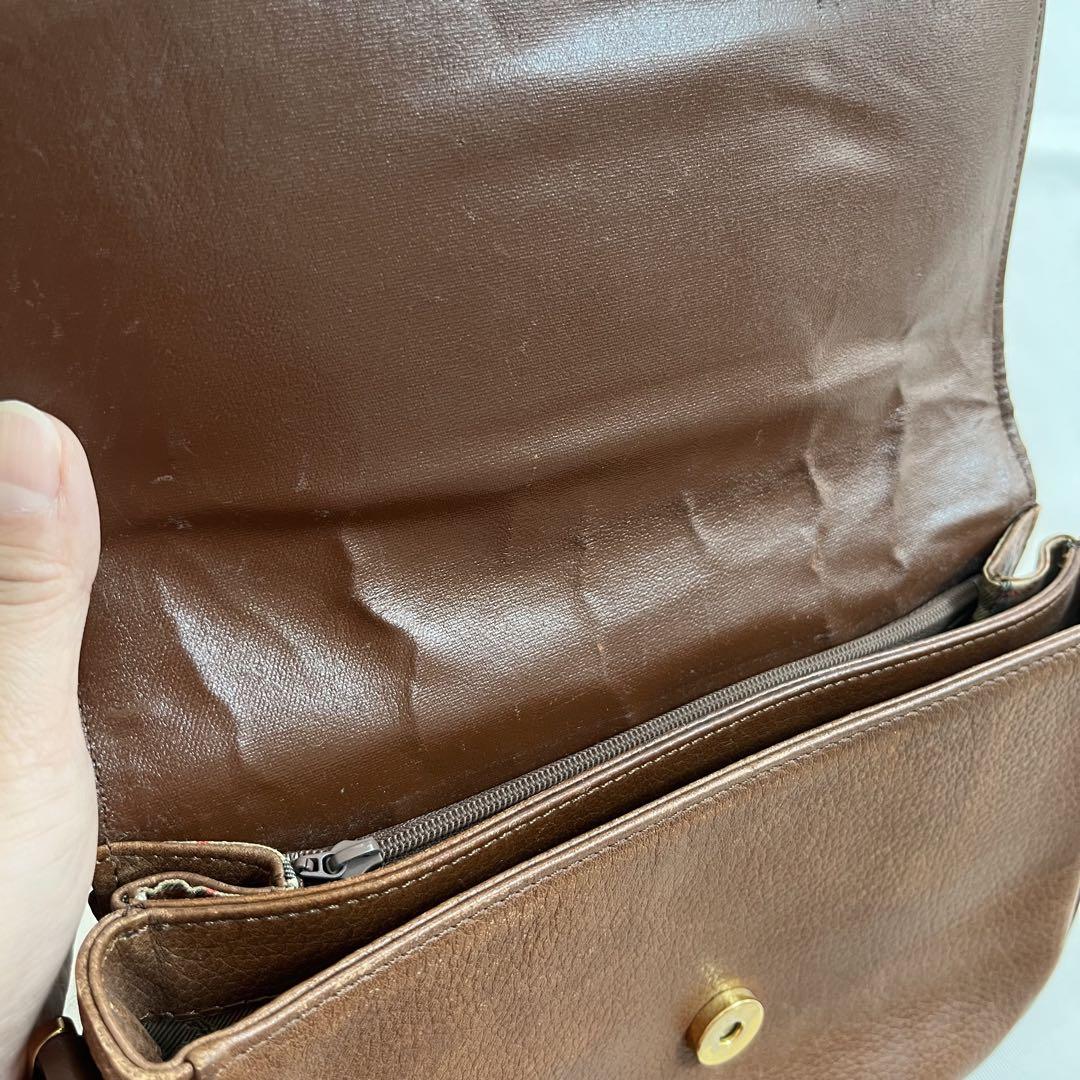 【Burberry】バーバリー　ショルダーバッグ　ブラウン