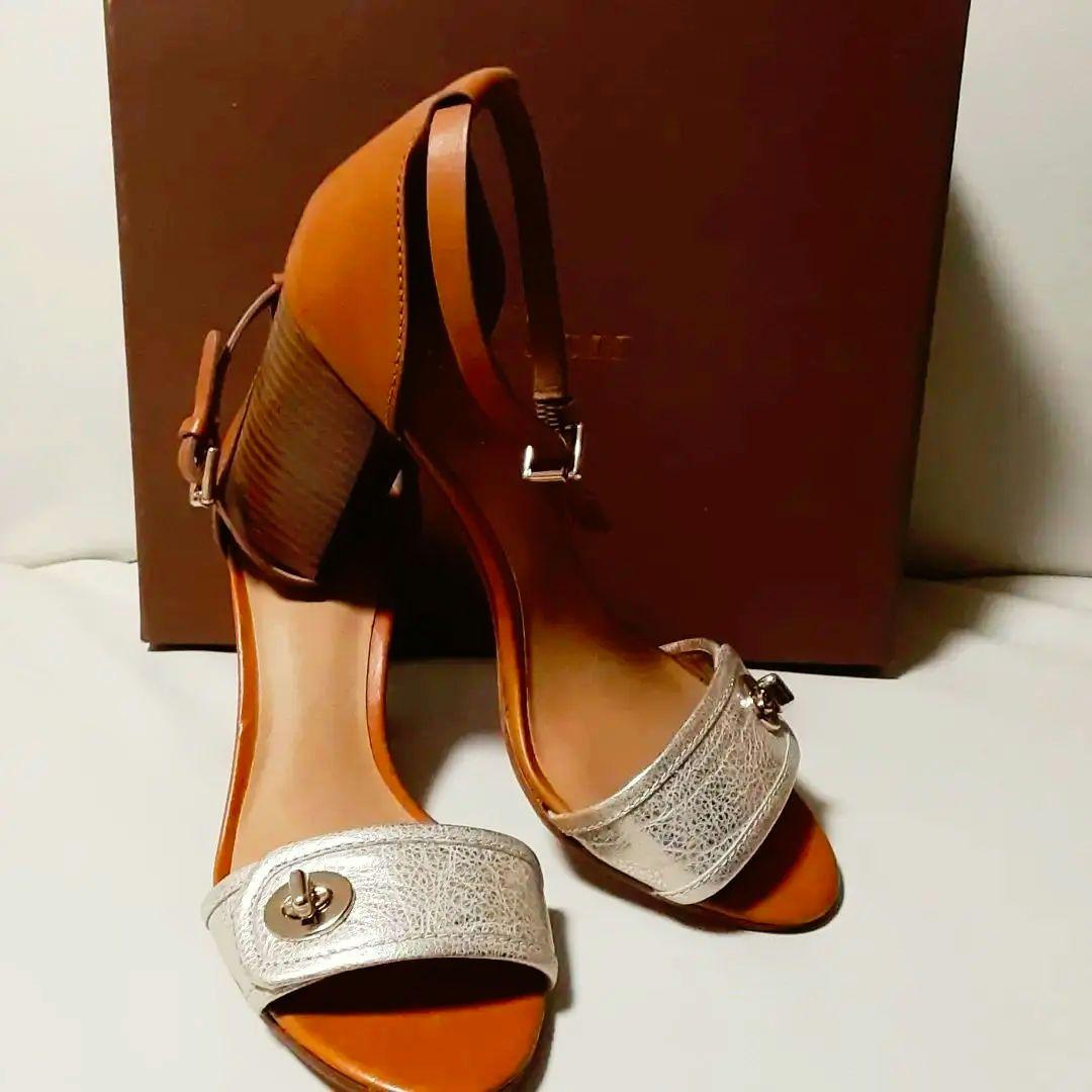 ★未使用⭐COACHサンダル23㌢