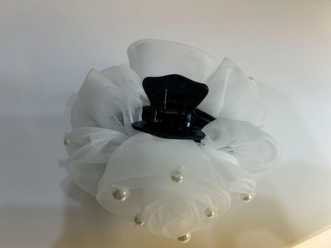 Riu Rose pearl hair clip Rちゃん Rose pearl hair clip Riu ホワイト Rちゃん - メルカリ