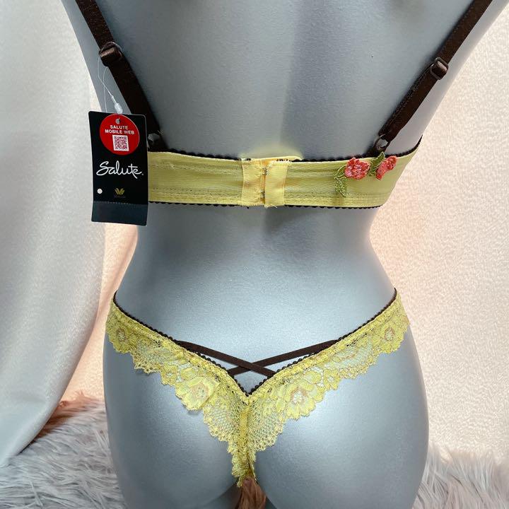 サルートE65 新品 ワコール Trefle ブラジャーC80ショーツM （☆お値下げ