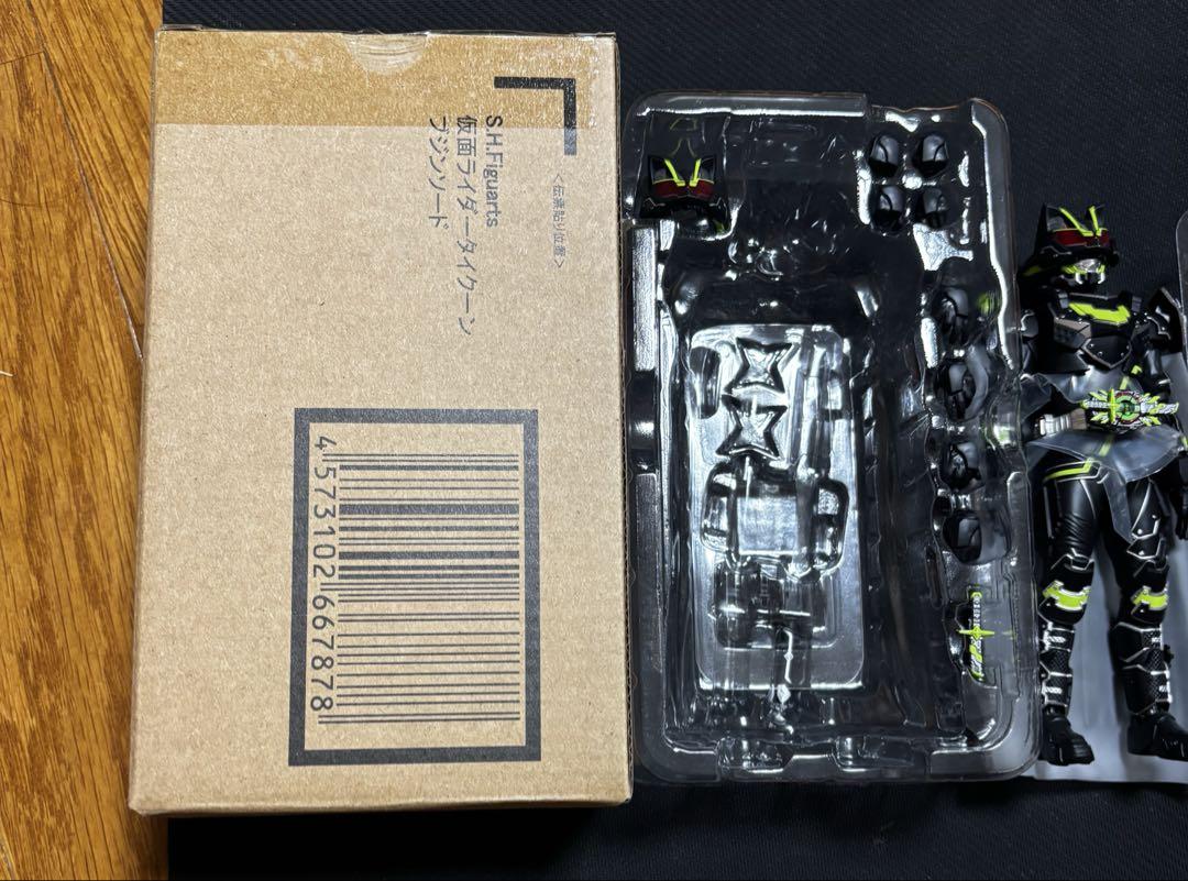 バンダイ SHFiguarts 仮面ライダータイクーンブジンソード