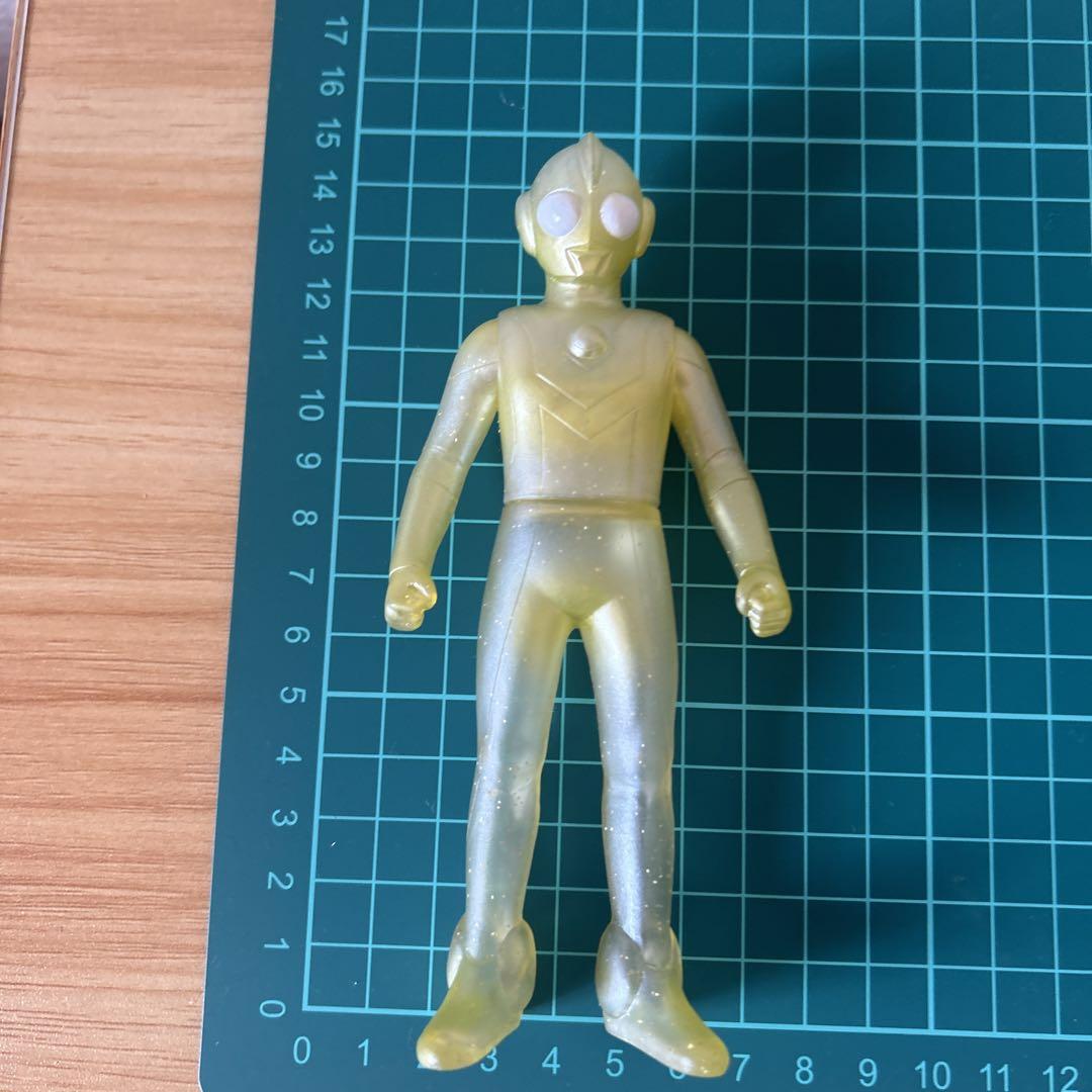 ウルトラマン　仮面ライダー　80体セット