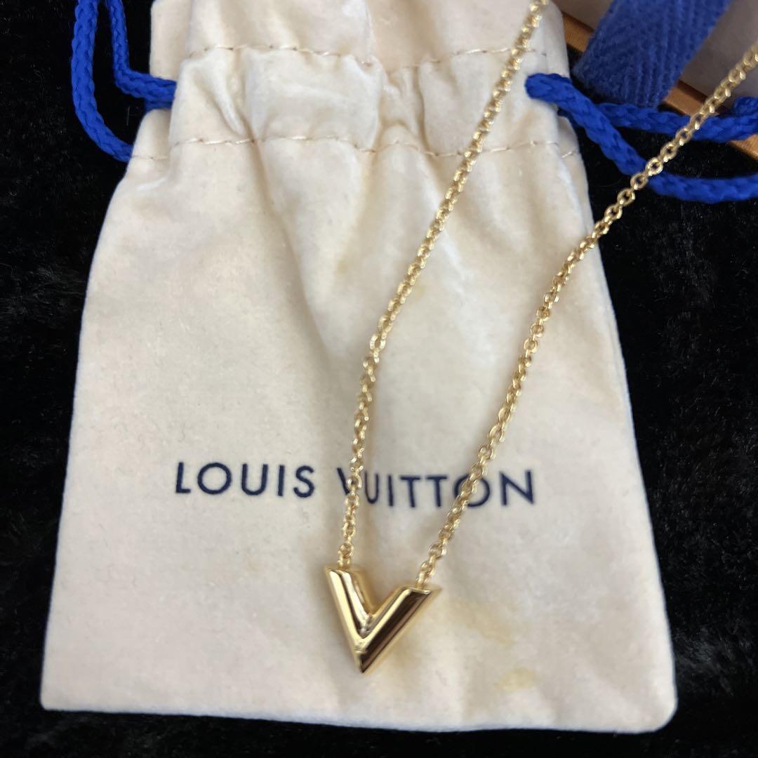 入荷nowオンラインストア 専用 エセンシャルV VUITTON LOUIS アクセサリー