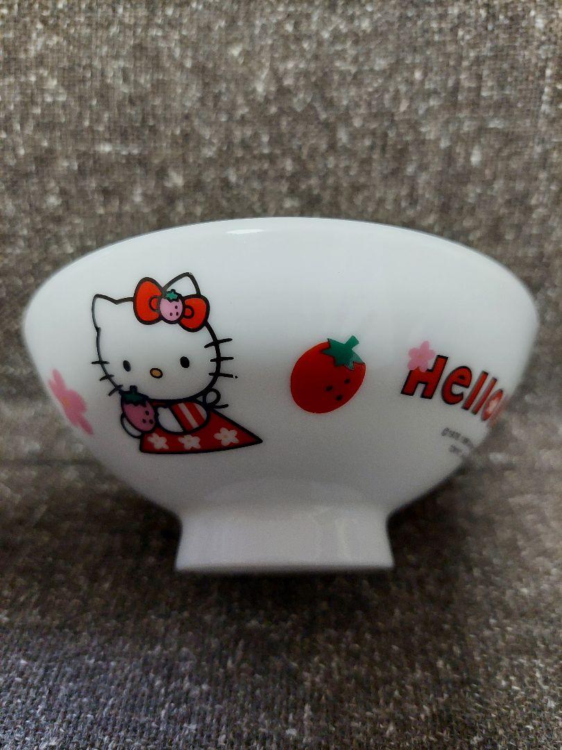 ハローキティレトロなお茶碗