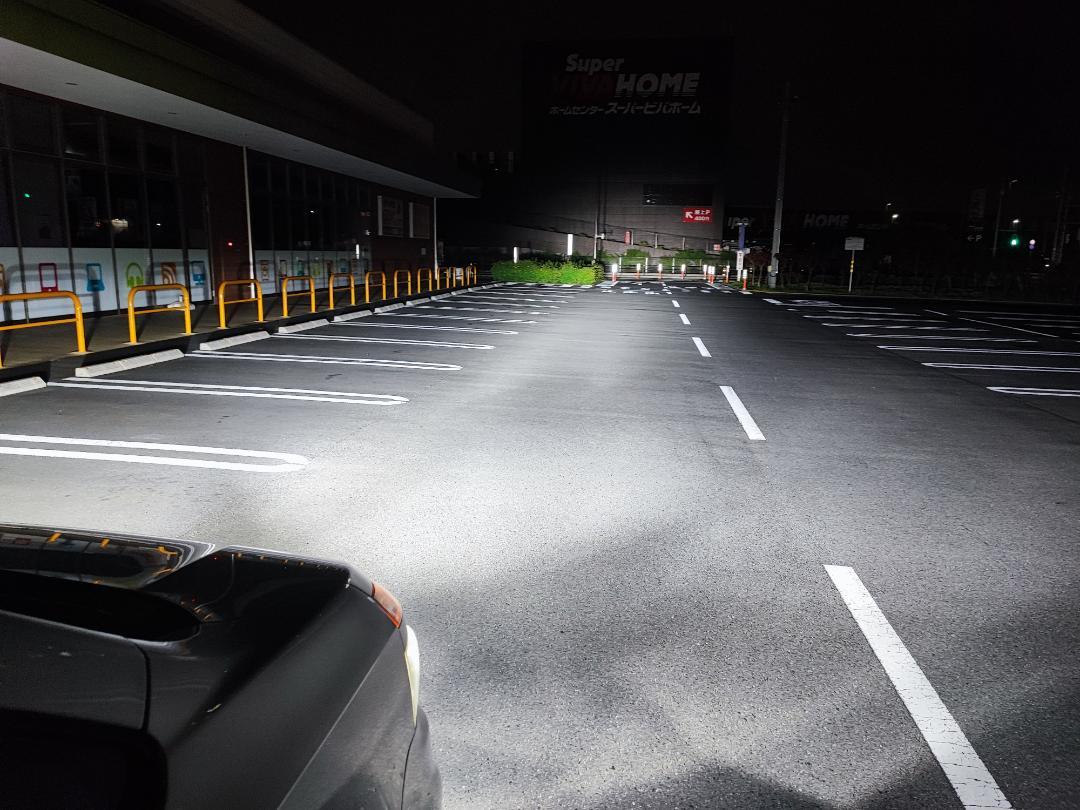 18LED　宇宙一明るいLEDバルブ　T10プレゼント　暗ければ返金　D2D4