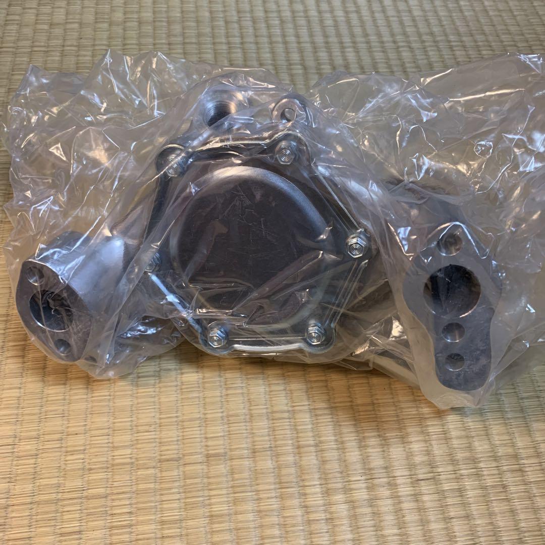 アメ車　350エンジンウォーターポンプ