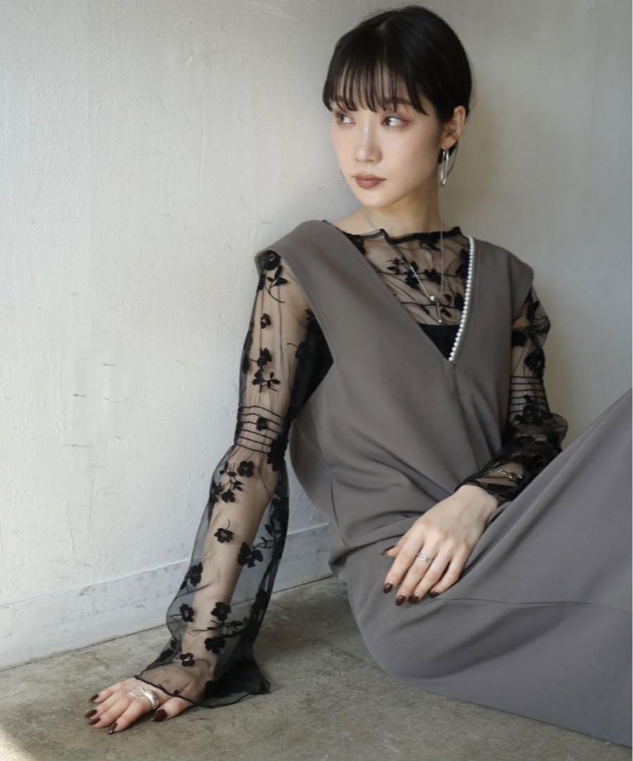 ナバホ族＜Kenneth Bitsie＞ターコイズピアス