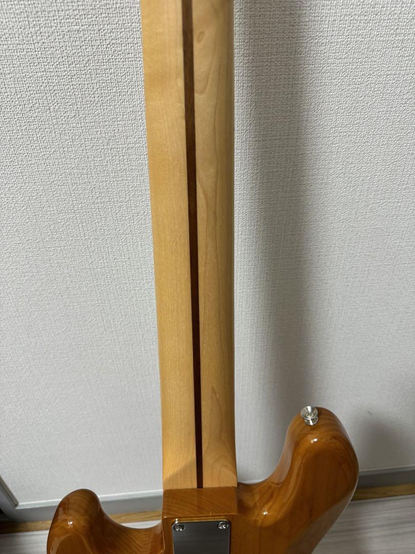 ベース Fender Hybrid II Jazz V