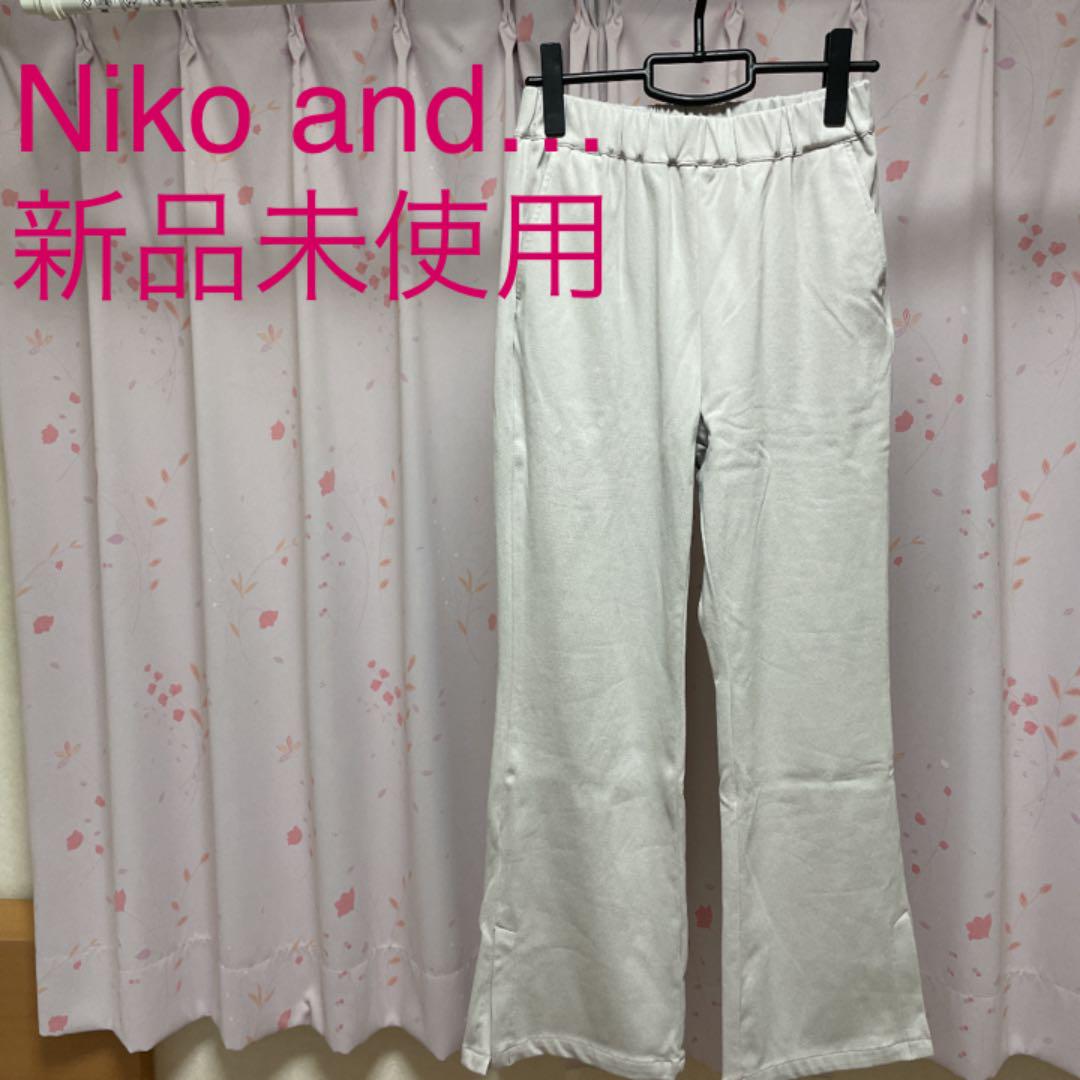 ニコアンドサイドスリットパンツ - メルカリ ニコアンドサイドスリットパンツ - メルカリ
