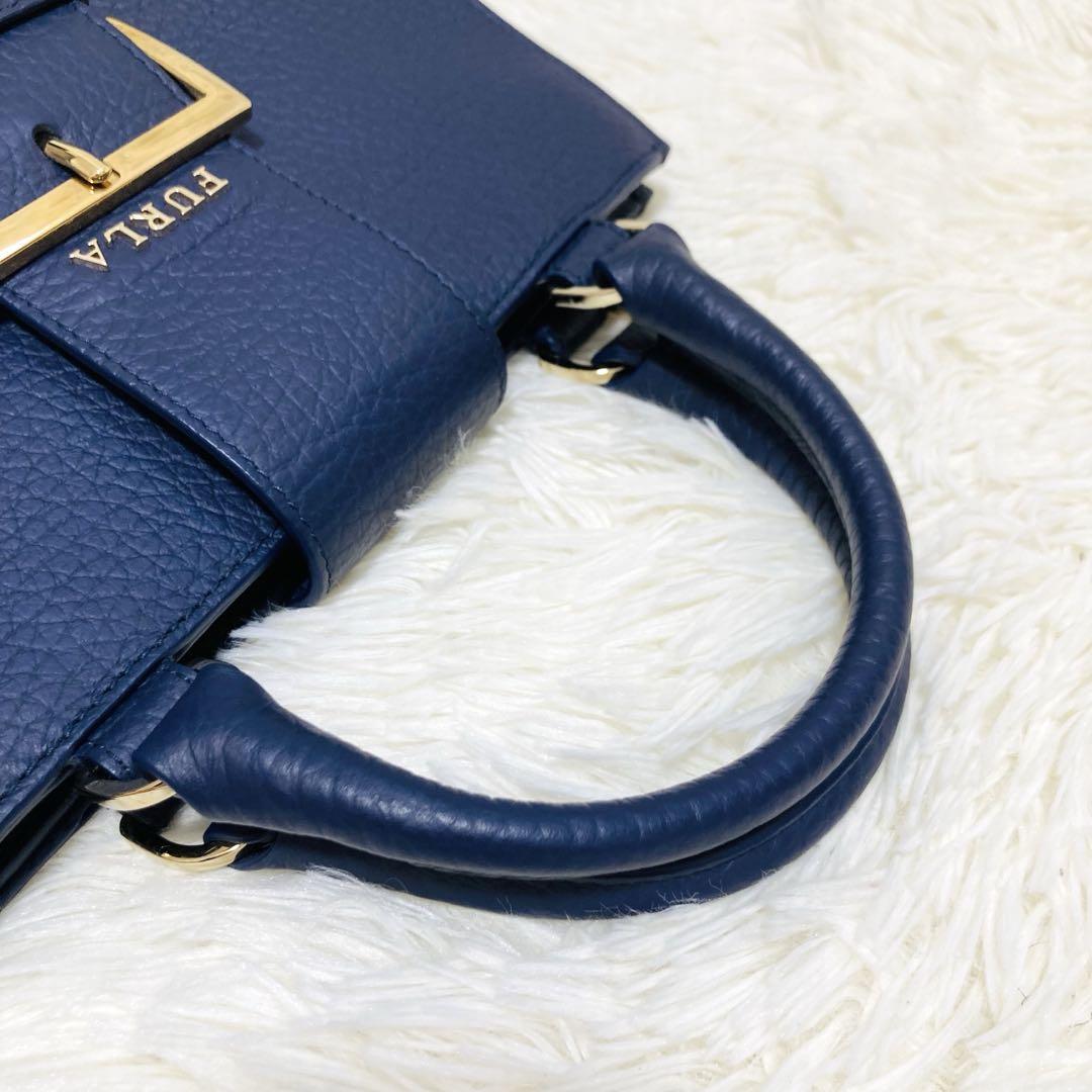 極美品✨フルラ レザー ハンドバッグ フロー ベルト シボ