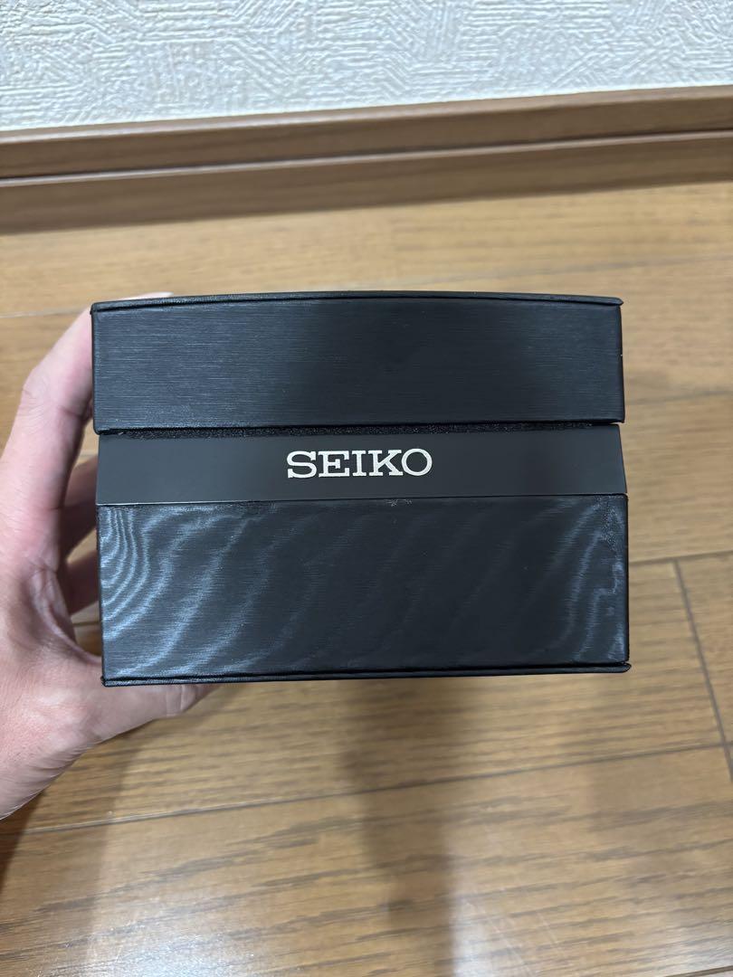 美品　SEIKO アストロン ソーラー SBXB015 8X82